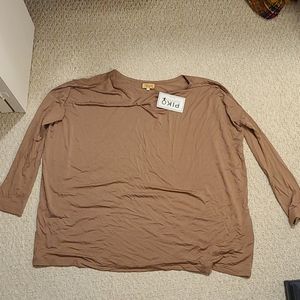 Flowy, 3/4 length sleeve, piko shirt